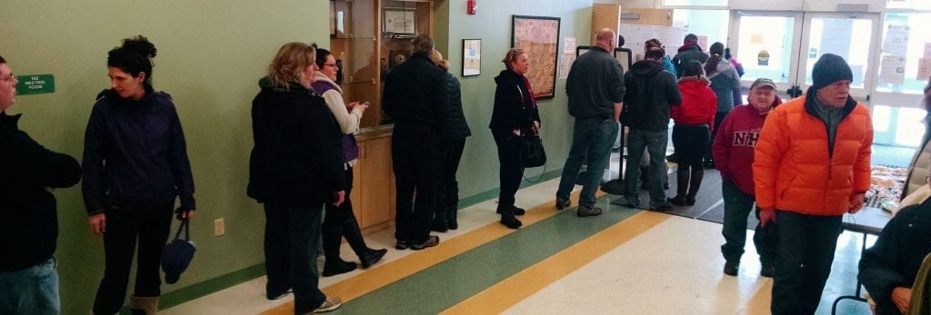Voting line NH Primary 2016