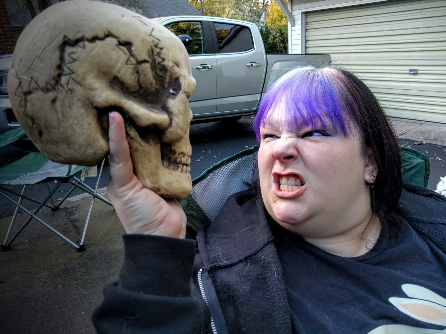 Anna stares down Skully