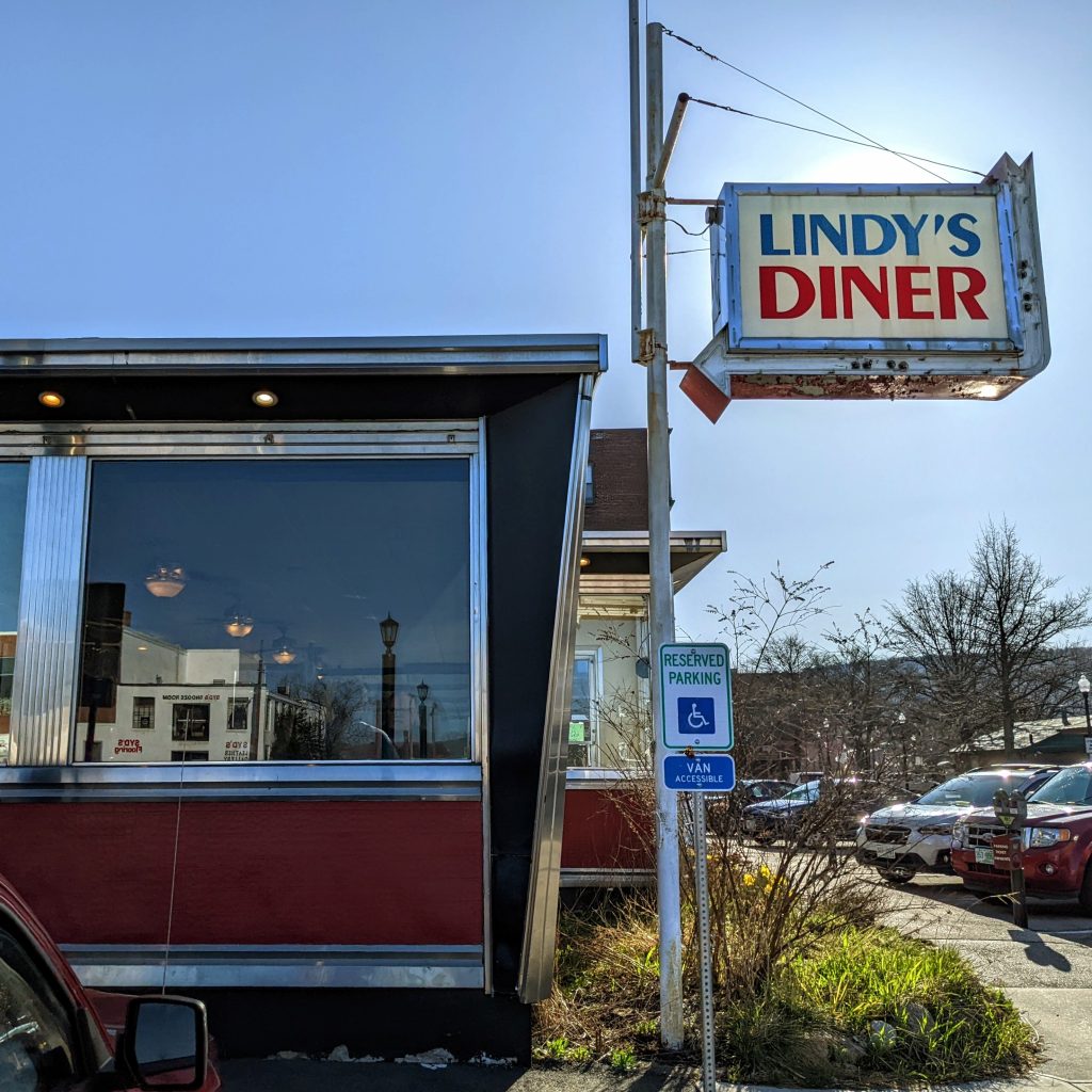 Lindys Diner